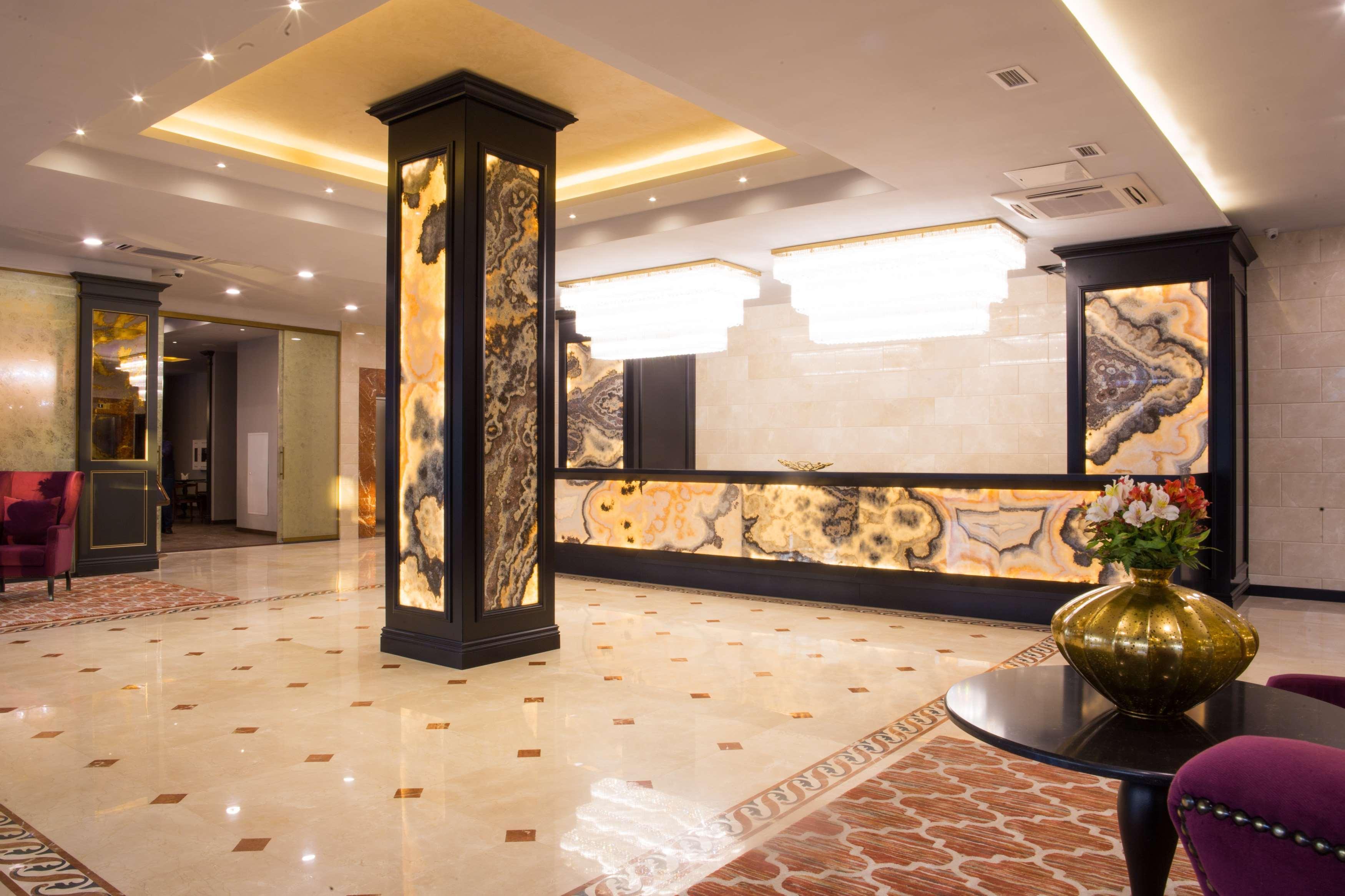Best Western Plus Astana Hotel Beltér fotó